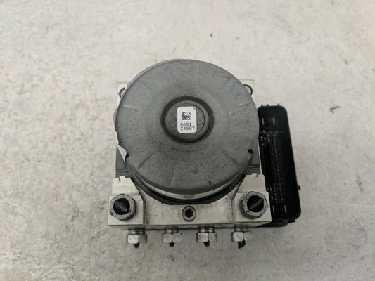 2017-2019 Ford Escape ABS Pump Control Module Replacement P/N:GV61-2C219-DL Fits Fits 2017 2018 2019 OEM Used Auto Parts