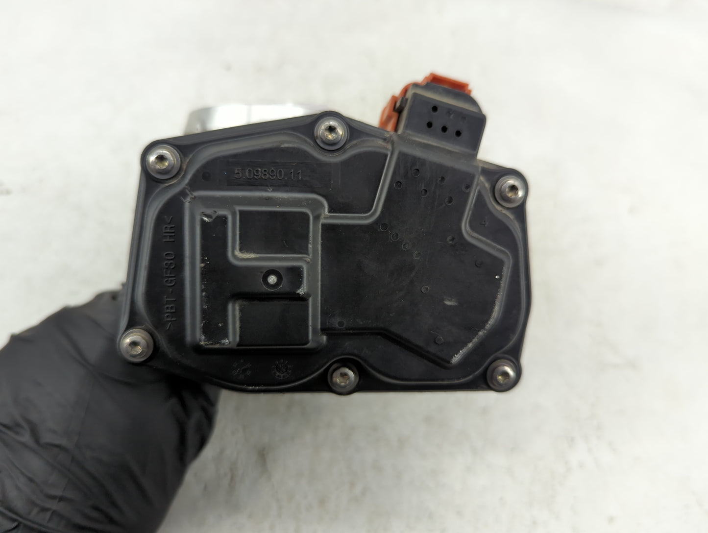 2017-2019 Ford Escape Throttle Body Fits Fits 2014 2015 2016 2017 2018 2019 2020 OEM Used Auto Parts - Oemusedautoparts1.com