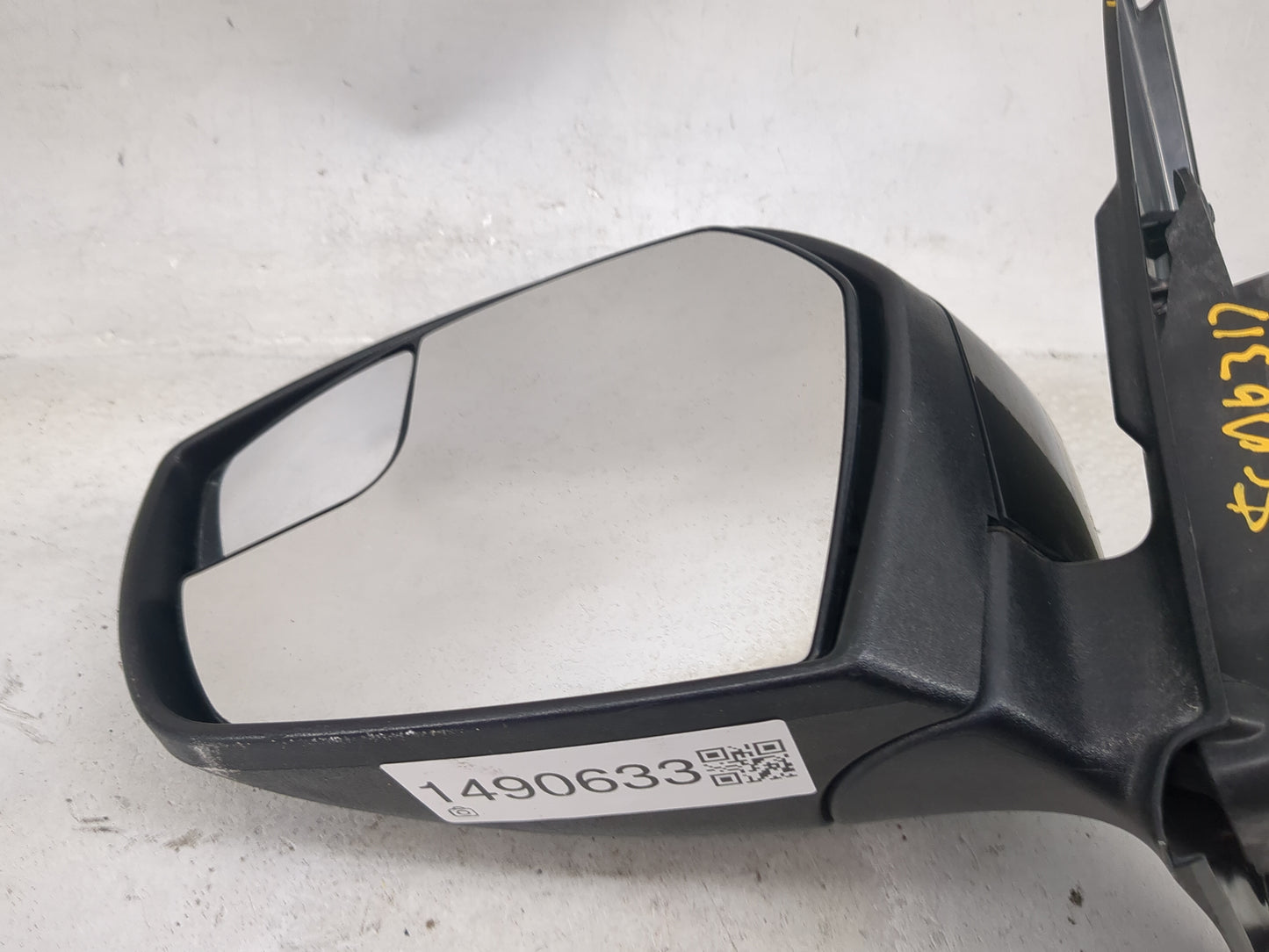 2017-2019 Ford Escape Driver Side View Mirror - Left Door Mirror OEM Used - Oemusedautoparts1.com
