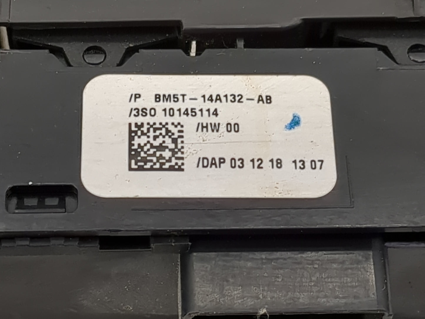 2013-2019 Ford Escape Master Power Window Switch Replacement Driver Side Left P/N:BM5T-14A132-AB Fits OEM Used Auto Parts -