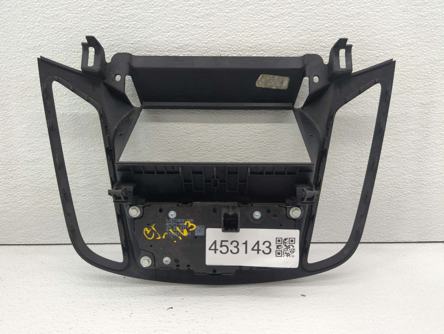2017-2019 Ford Escape Radio Control Panel - Oemusedautoparts1.com
