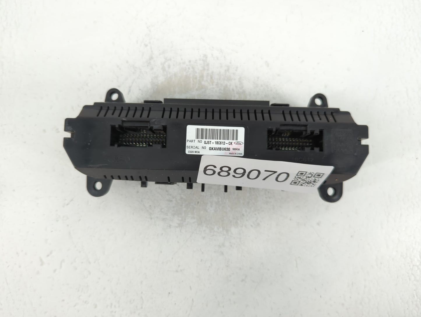 2018-2019 Ford Escape Climate Control Module Temperature AC/Heater Replacement P/N:GJ5T-18C612-CK Fits Fits 2018 2019 OEM Us
