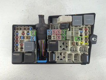 2019 Ford Escape Fusebox Fuse Box Panel Relay Module P/N:E00027328 AV6T-14A067-AD, AV6T-14A142-AB Fits OEM Used Auto Parts