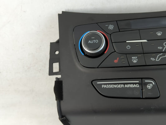 2018-2019 Ford Escape Climate Control Module Temperature AC/Heater Replacement P/N:GJ5T-18C612-CK Fits Fits 2018 2019 OEM Used Auto Parts