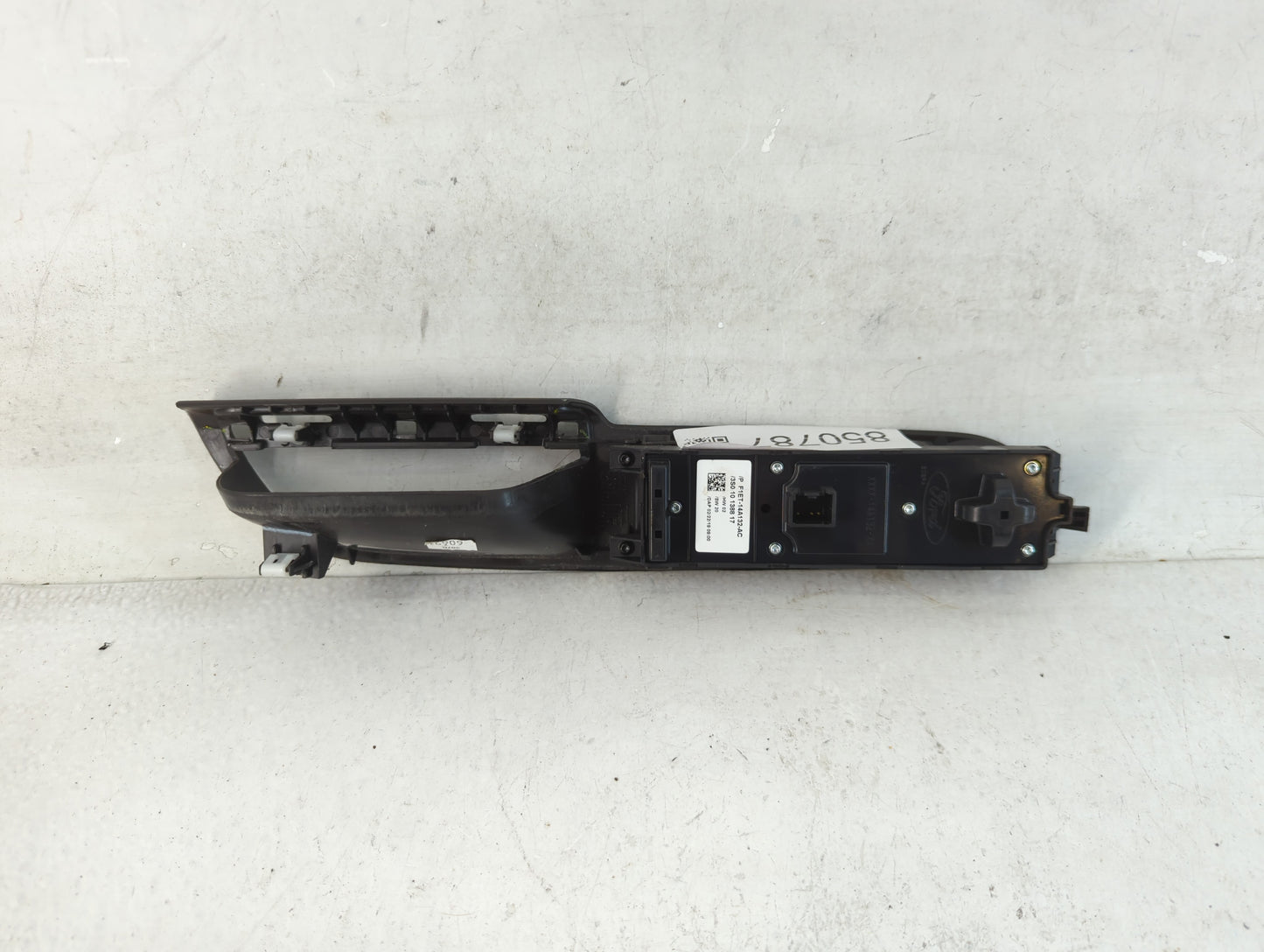 2013-2019 Ford Escape Master Power Window Switch Replacement Driver Side Left P/N:F1ET-14A132-AC Fits OEM Used Auto Parts -