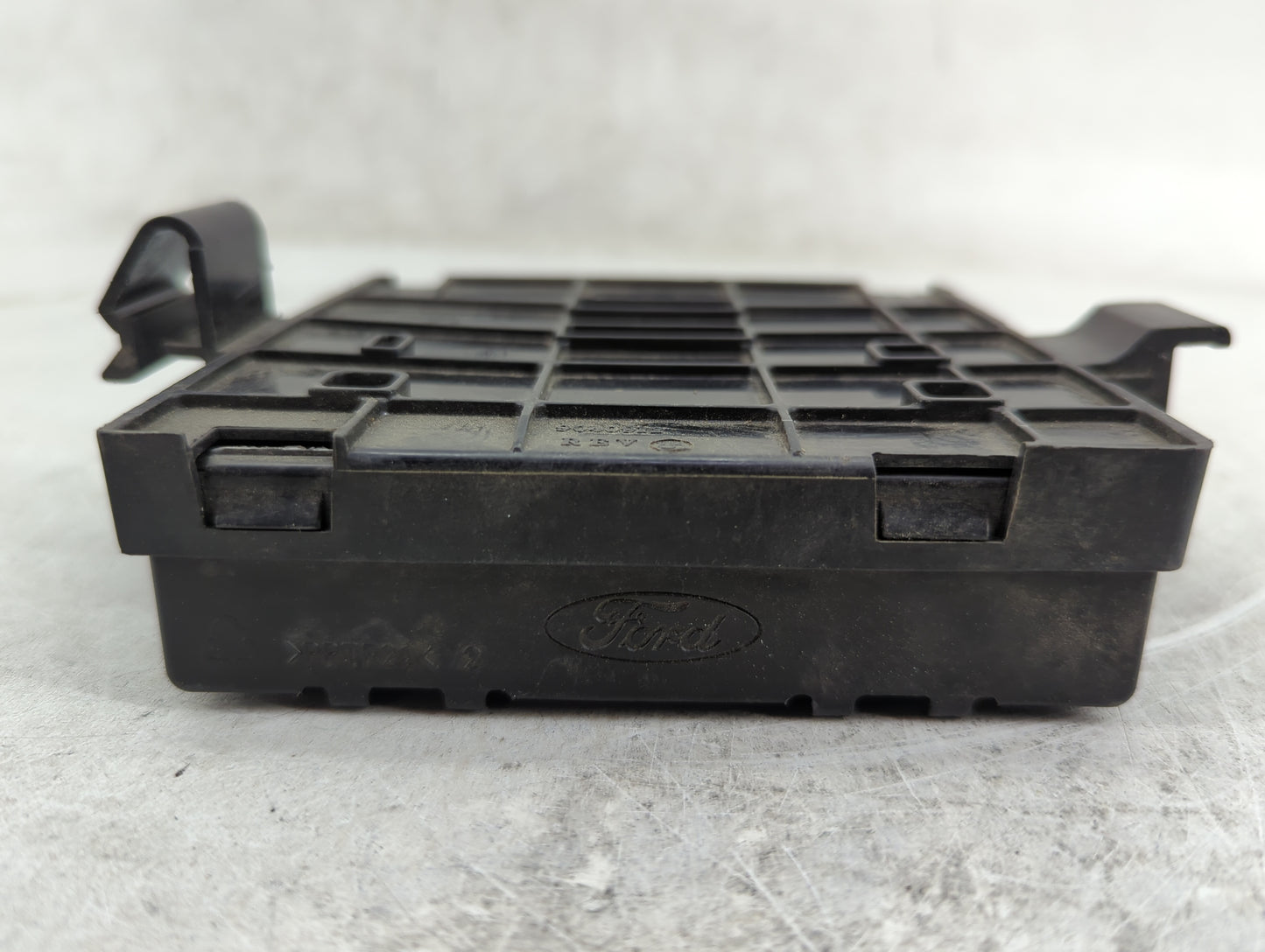 2018-2021 Ford Expedition Body Control Module Bcm Inner Cabin Fuse Box - Oemusedautoparts1.com