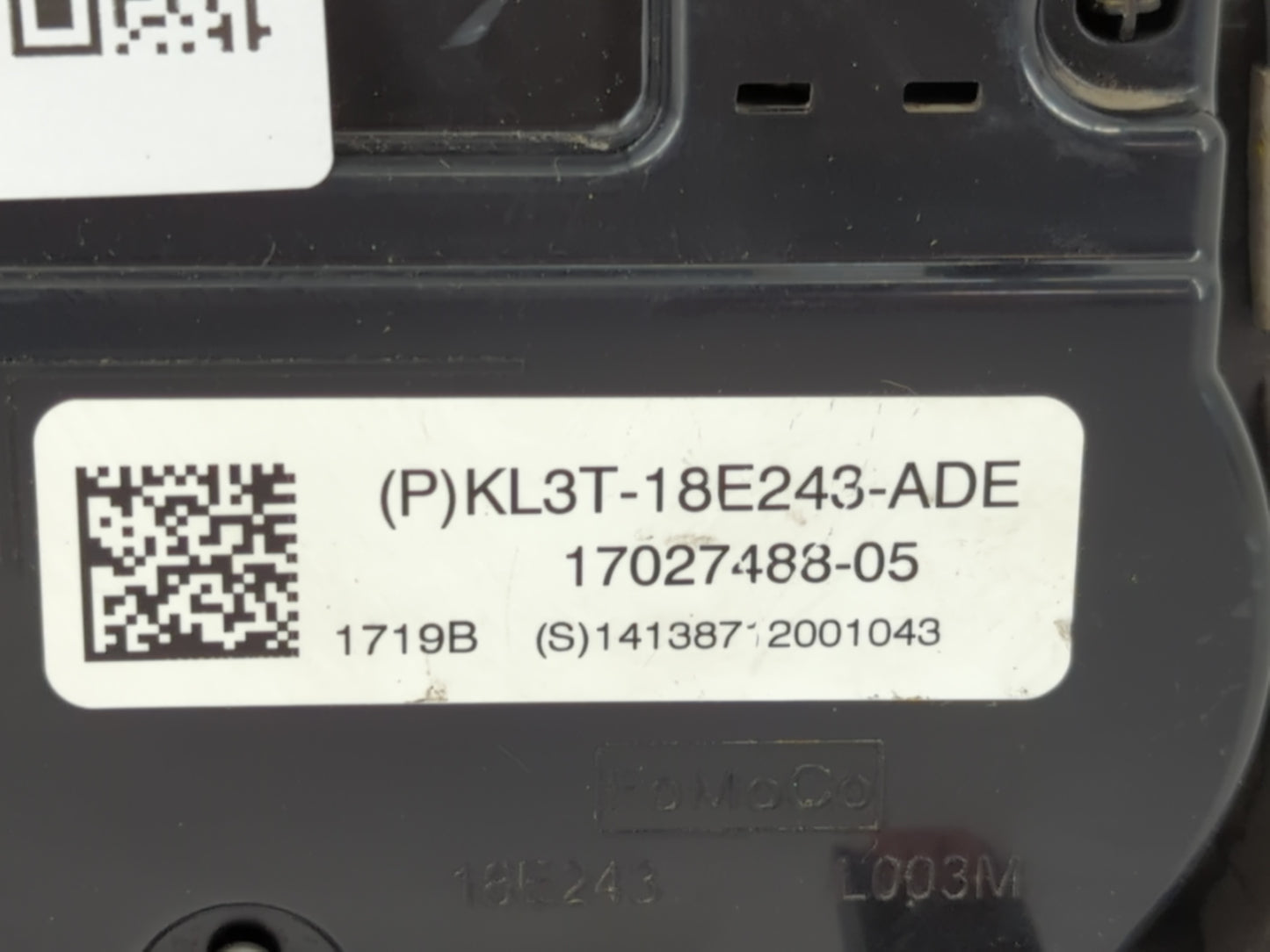 2019-2020 Ford F-150 Radio AM FM Cd Player Receiver Replacement P/N:KL3T-18E243-ADE Fits Fits 2019 2020 OEM Used Auto Parts