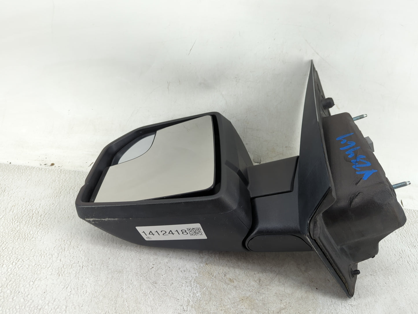 2018-2020 Ford F-150 Driver Side View Mirror - Left Door Mirror OEM Used - Oemusedautoparts1.com