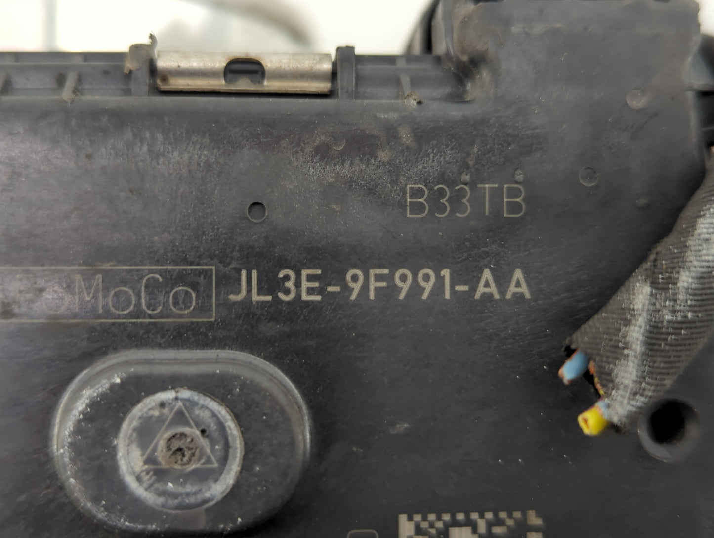 2018-2020 Ford F-150 Throttle Body P/N:JL3E-9F991-AA Fits Fits 2018 2019 2020 2021 2022 OEM Used Auto Parts - Oemusedautopar