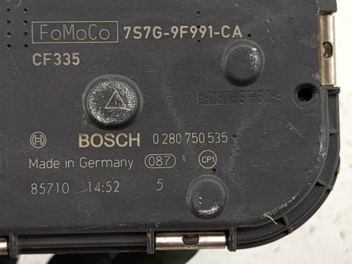2014-2019 Ford Fiesta Throttle Body P/N:7S7G-9F991-CA 0280750535 Fits Fits 2013 2014 2015 2016 2017 2018 2019 OEM Used Auto