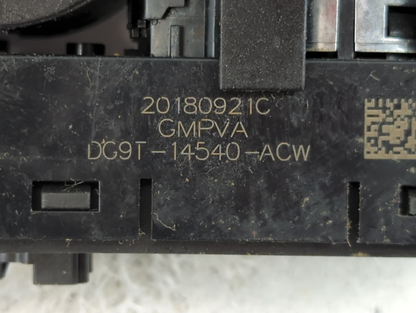 2013-2020 Ford Fusion Master Power Window Switch Replacement Driver Side Left P/N:DG9T-14540-ACW Fits OEM Used Auto Parts -