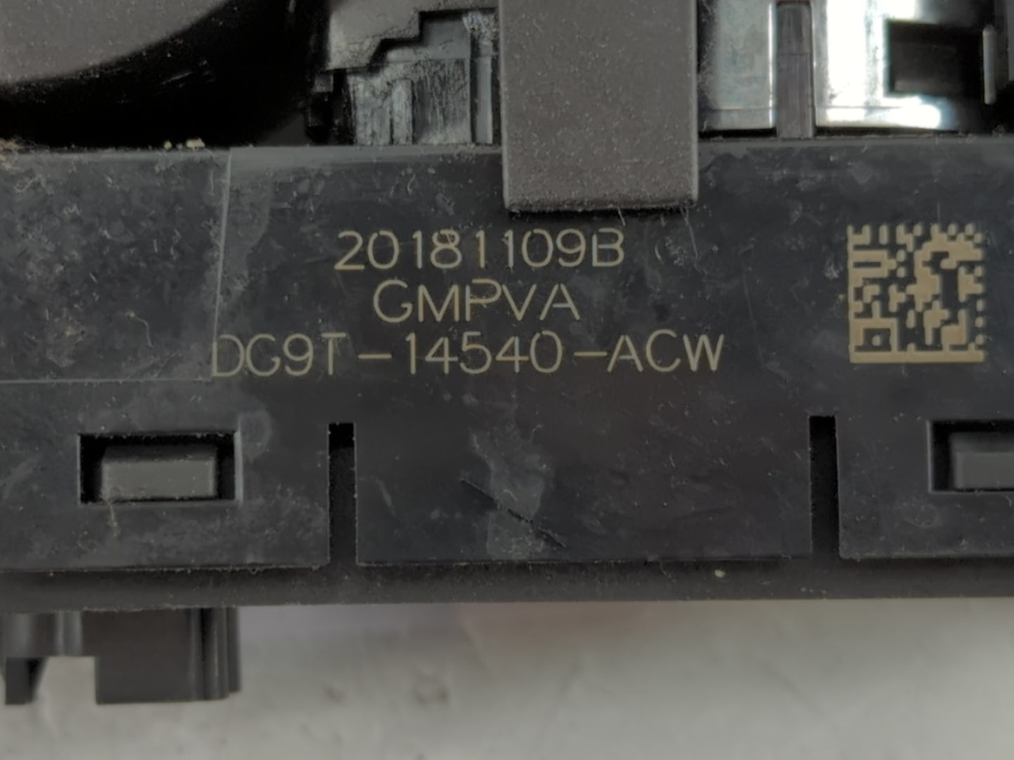 2013-2020 Ford Fusion Master Power Window Switch Replacement Driver Side Left P/N:DG9T-14540-ACW Fits OEM Used Auto Parts -
