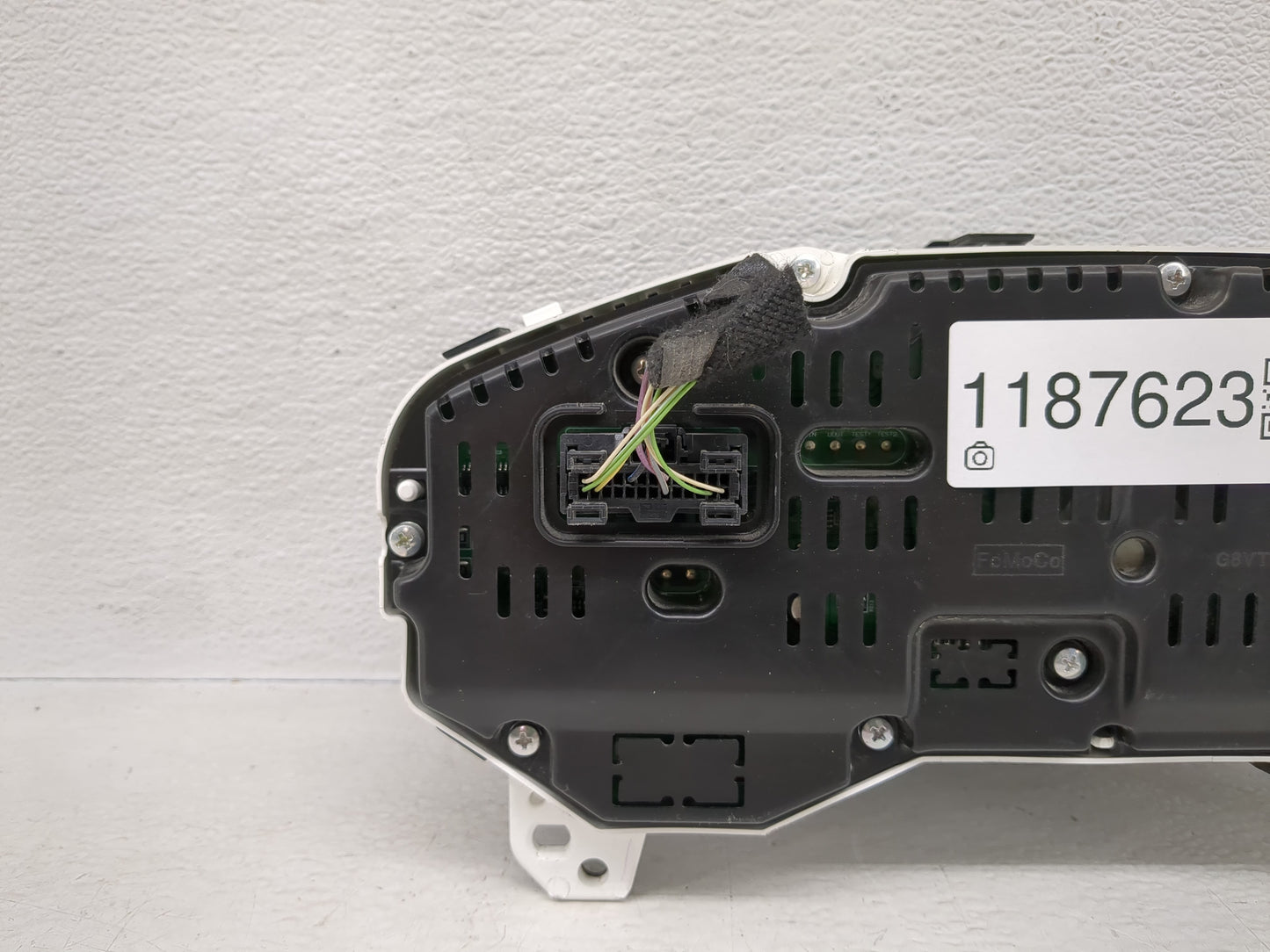 2019-2020 Ford Fusion Instrument Cluster Speedometer Gauges P/N:KS7T-10849-GC Fits Fits 2019 2020 OEM Used Auto Parts - Oemu