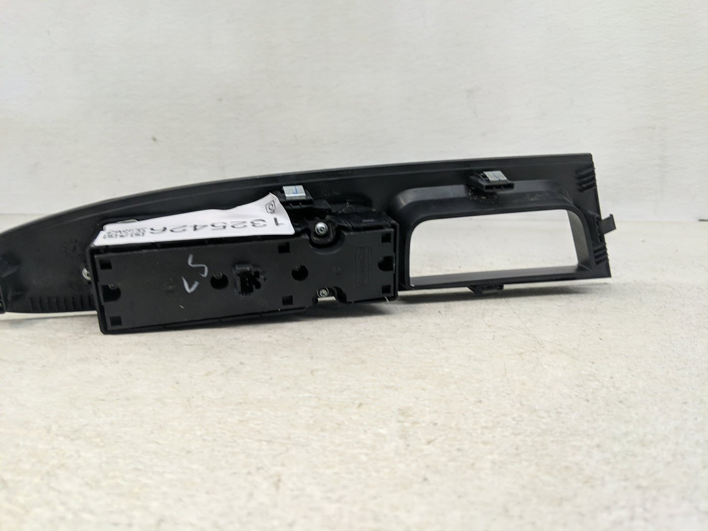 2013-2020 Ford Fusion Master Power Window Switch Replacement Driver Side Left P/N:DC6T-14540-ACW Fits OEM Used Auto Parts -