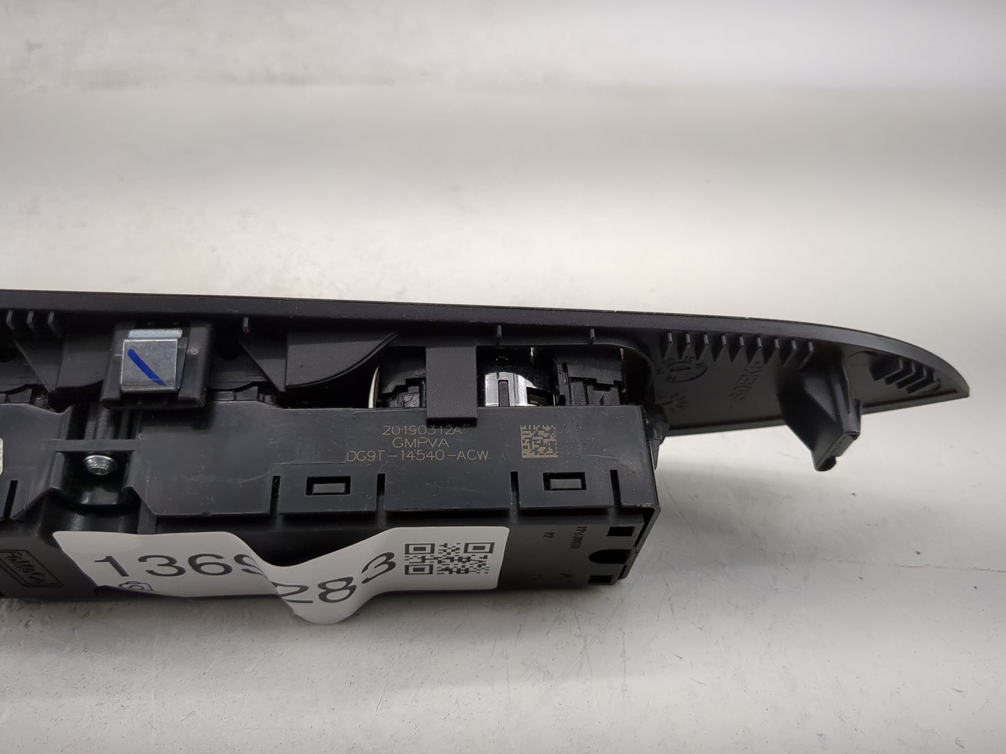 2013-2020 Ford Fusion Master Power Window Switch Replacement Driver Side Left P/N:DG9T-14540-ACW Fits OEM Used Auto Parts -