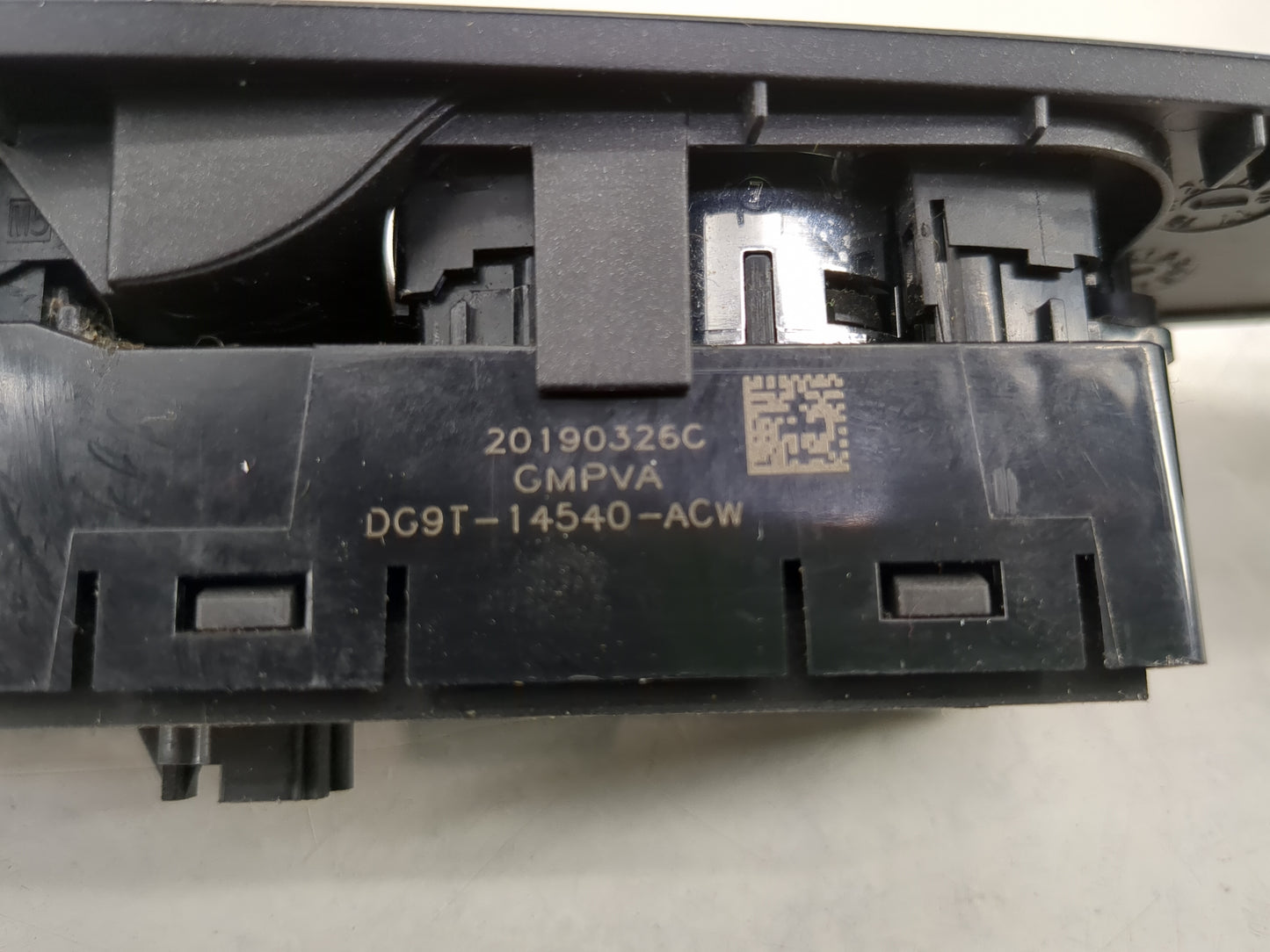 2013-2020 Ford Fusion Master Power Window Switch Replacement Driver Side Left P/N:DG9T-14540-ACW Fits OEM Used Auto Parts -