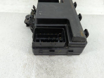 2017-2020 Ford Fusion Fusebox Fuse Box Panel Relay Module Fits Fits 2017 2018 2019 2020 OEM Used Auto Parts