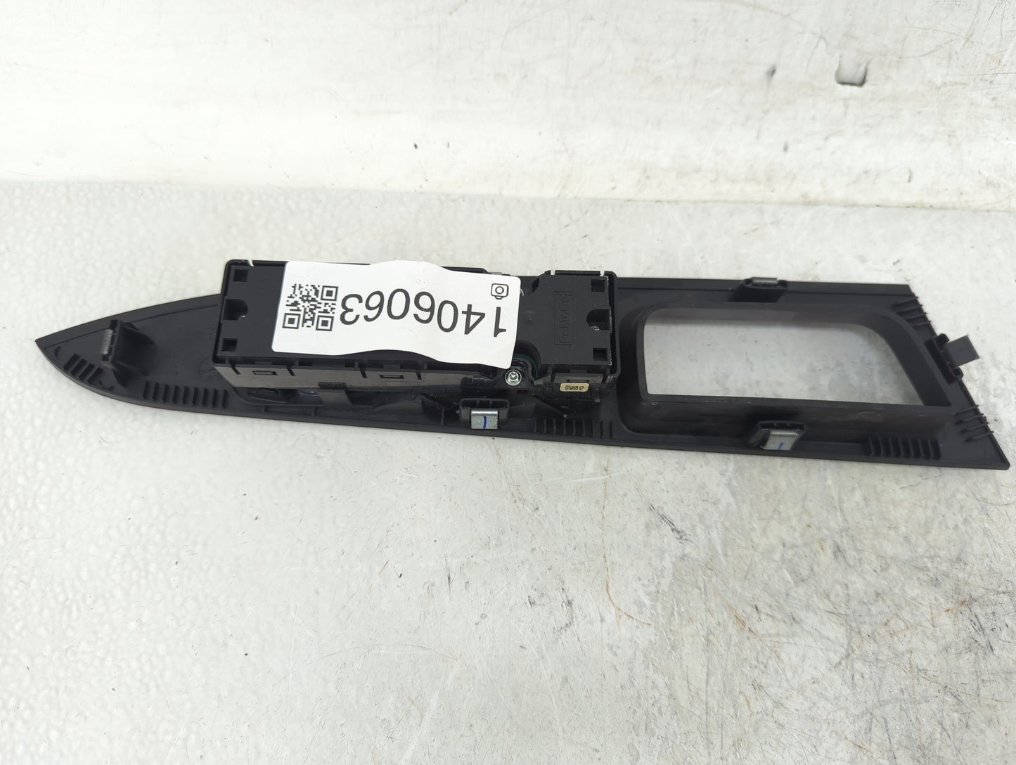2017-2020 Ford Fusion Master Power Window Switch Replacement Driver Side Left Fits Fits 2017 2018 2019 2020 OEM Used Auto Pa
