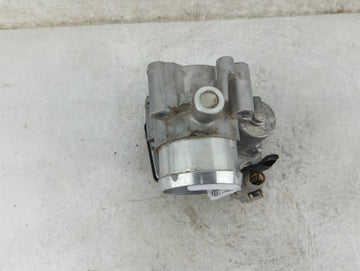 2014-2020 Ford Fusion Throttle Body P/N:5.09890.11 Fits Fits 2014 2015 2016 2017 2018 2019 2020 OEM Used Auto Parts