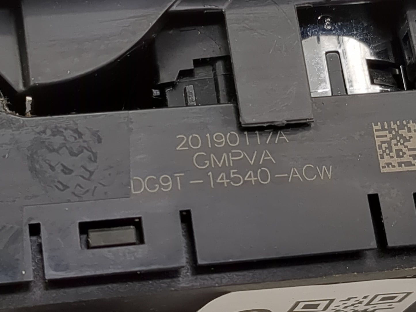 2013-2020 Ford Fusion Master Power Window Switch Replacement Driver Side Left P/N:DG9T-14540-ACW Fits OEM Used Auto Parts -