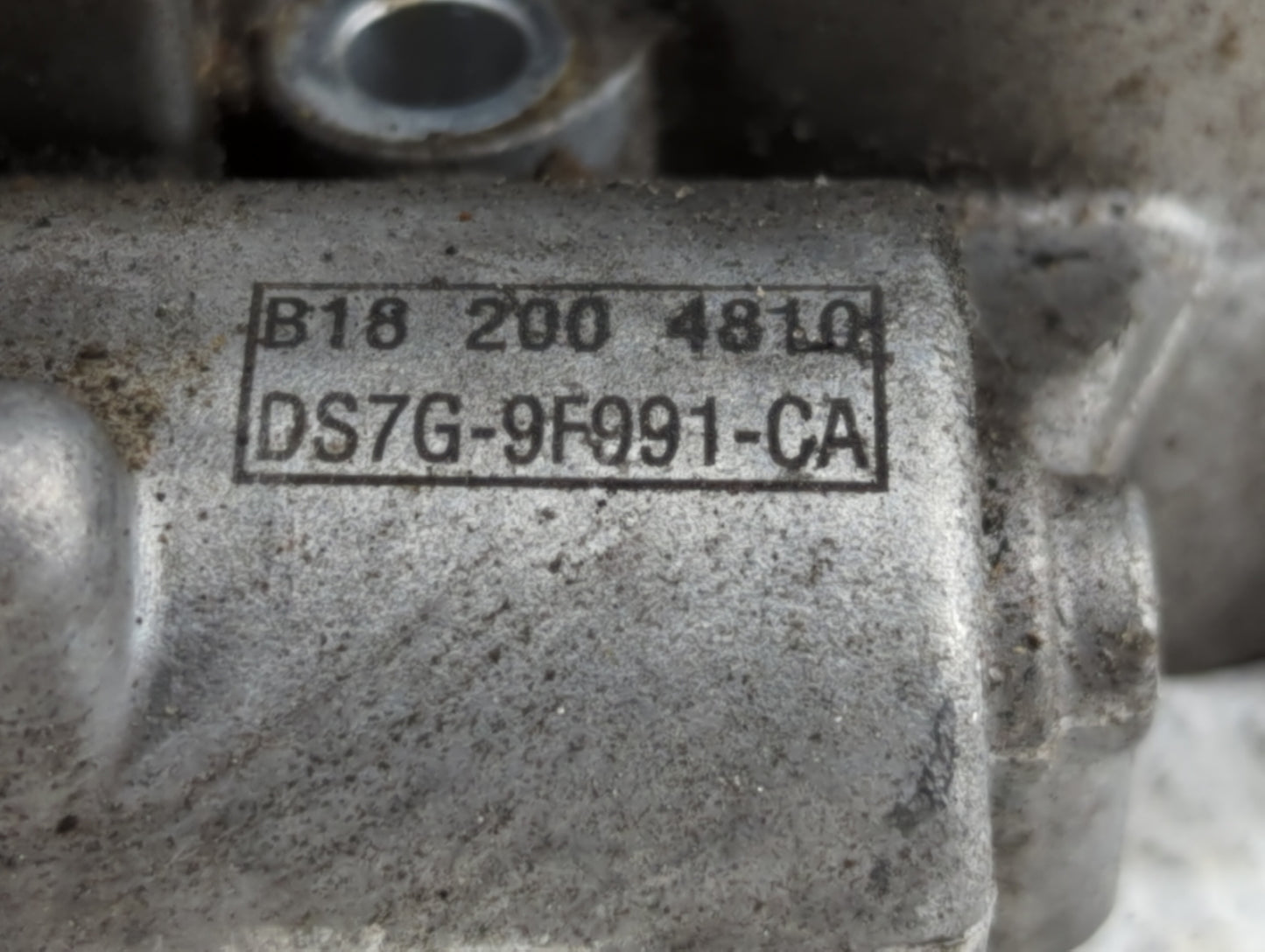2014-2019 Ford Fusion Throttle Body P/N:50989011 DS7G-9F991-BB, DS7G-9E991-BB Fits Fits 2014 2015 2016 2017 2018 2019 OEM Us