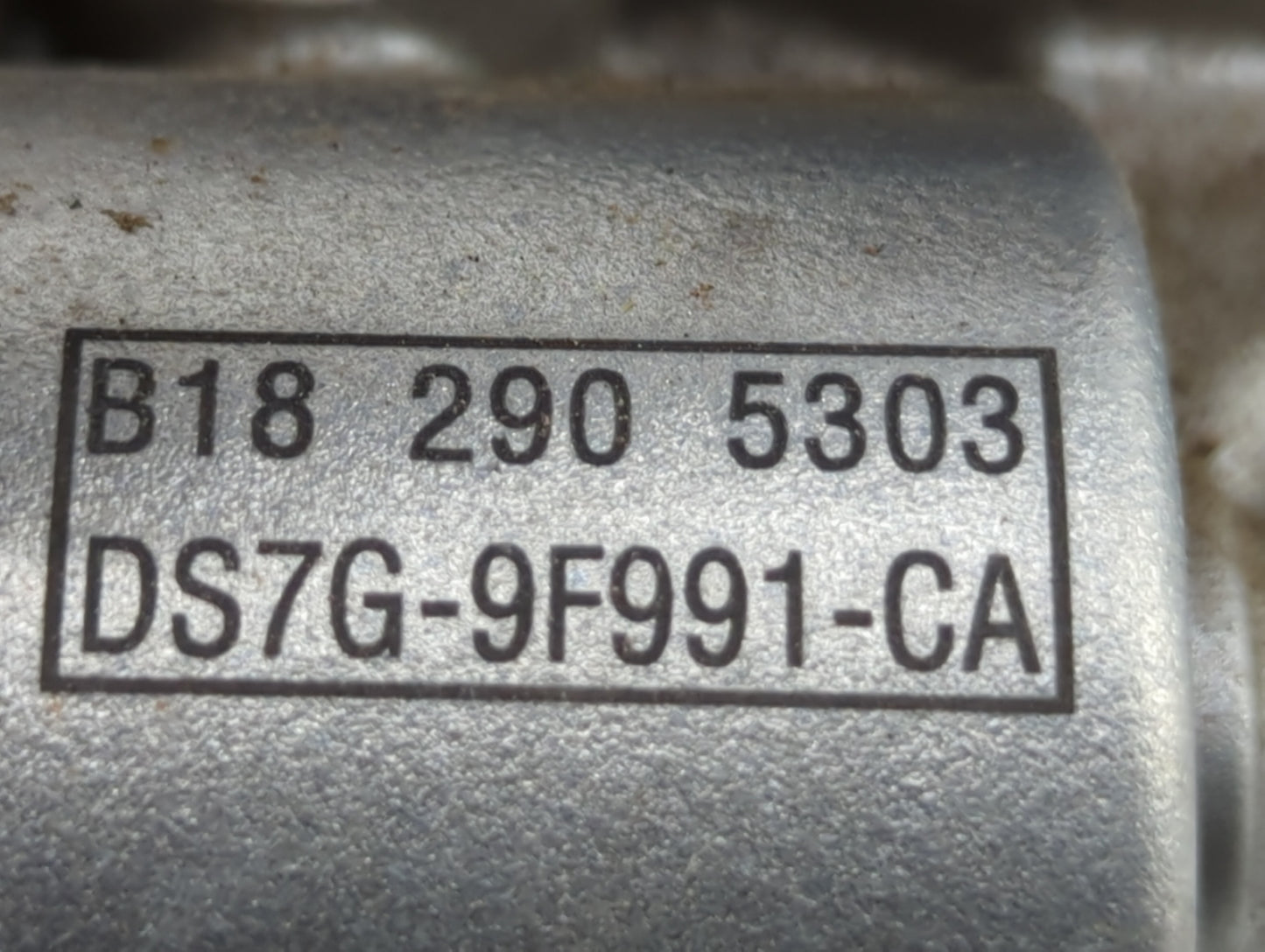 2014-2020 Ford Fusion Throttle Body P/N:DS7G-9F991-CA Fits Fits 2014 2015 2016 2017 2018 2019 2020 OEM Used Auto Parts - Oem