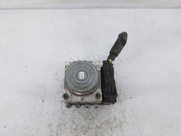 2019-2020 Ford Fusion ABS Pump Control Module Replacement P/N:KG9C-2B373-CC KG9C-2B373-CD, KG9C-2B373-LD Fits Fits 2019 2020 OEM Used Auto Parts