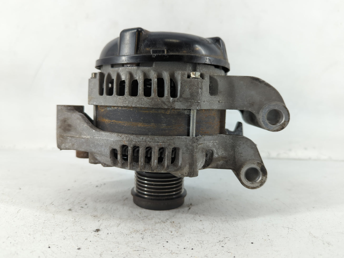 2016-2020 Ford Fusion Alternator Replacement Generator Charging Assembly Engine OEM P/N:HS7T-10300-AA Fits OEM Used Auto Par