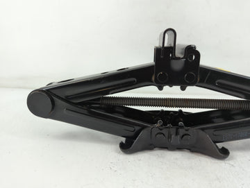 2019 Ford Fusion Spare Scissor Car Jack