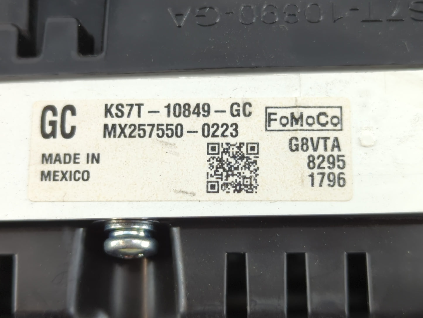2019-2020 Ford Fusion Instrument Cluster Speedometer Gauges P/N:KS7T-10849-GC Fits Fits 2019 2020 OEM Used Auto Parts - Oemu