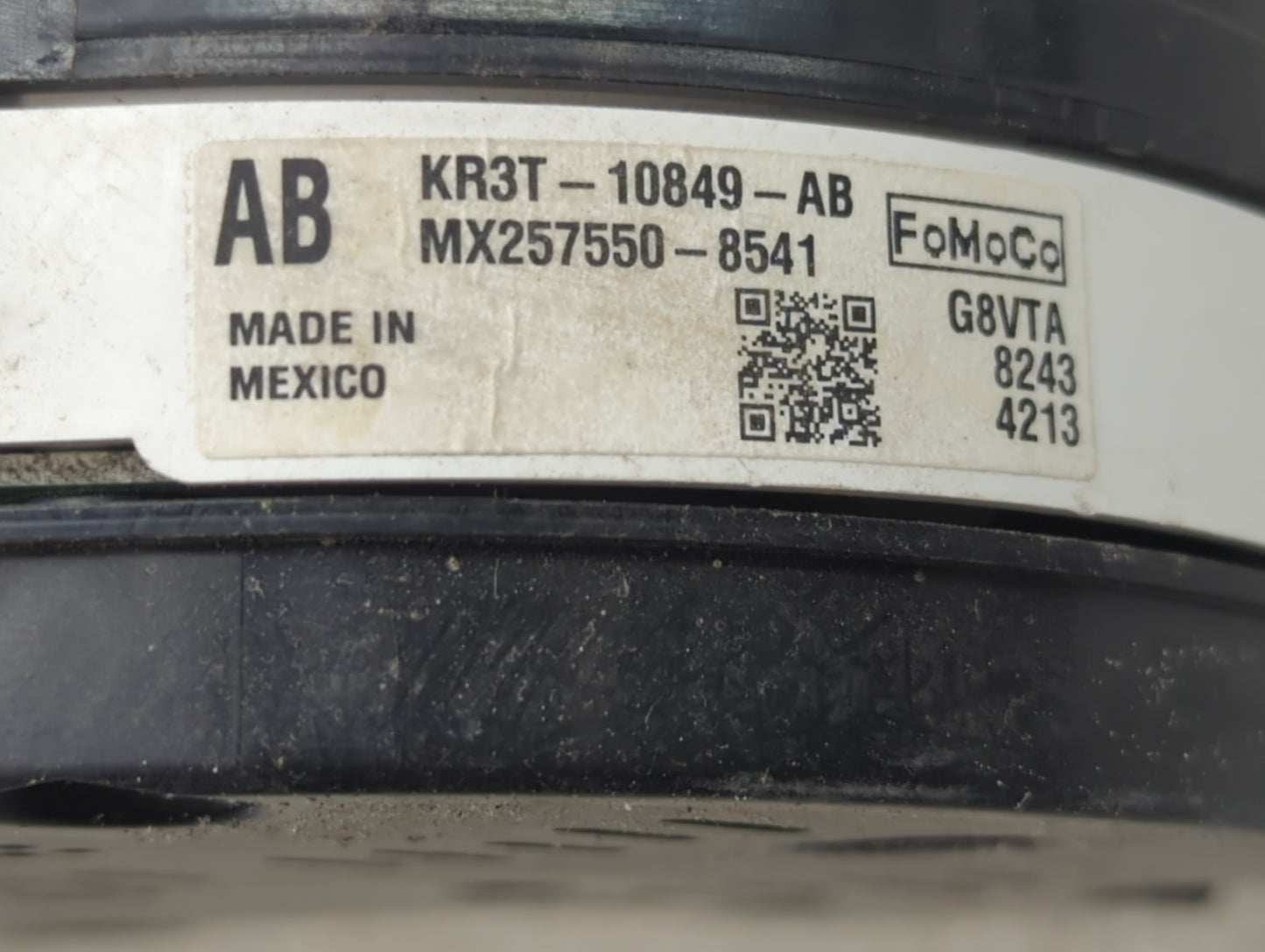 2019-2020 Ford Mustang Instrument Cluster Speedometer Gauges P/N:KR3T-10849-AB Fits Fits 2019 2020 OEM Used Auto Parts - Oem