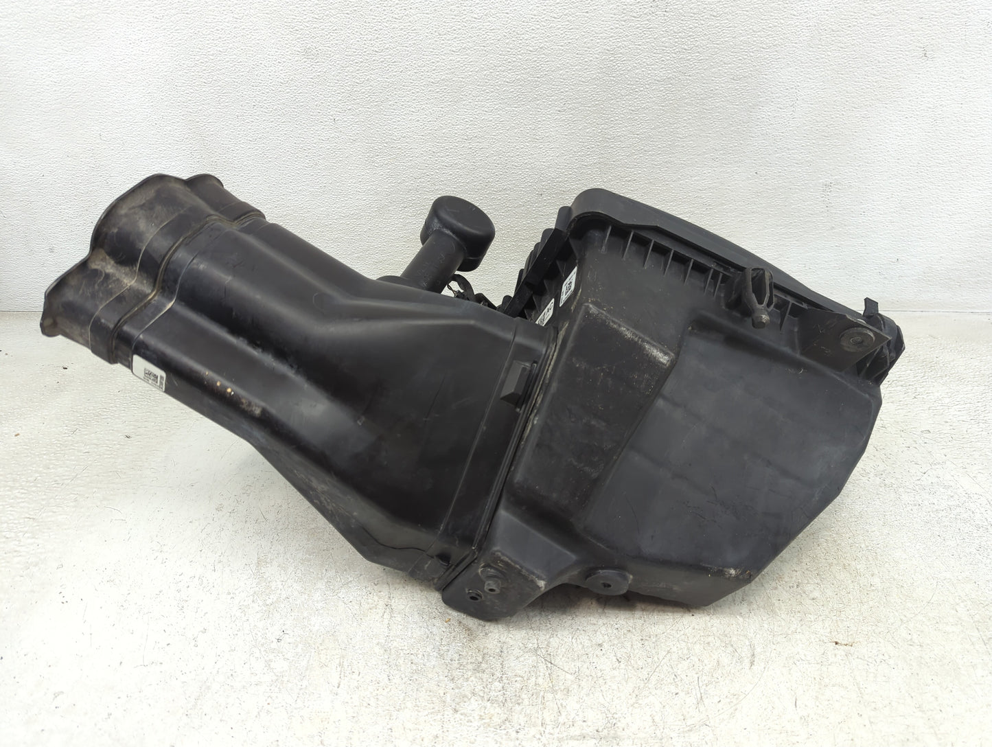 2018-2022 Ford Mustang Air Cleaner Intake-duct Hose Tube - Oemusedautoparts1.com
