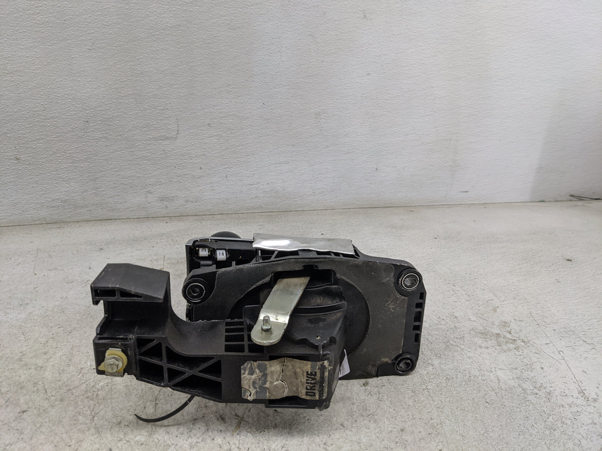 2019 Ford Mustang Floor Console Assembly Shifter - Oemusedautoparts1.com