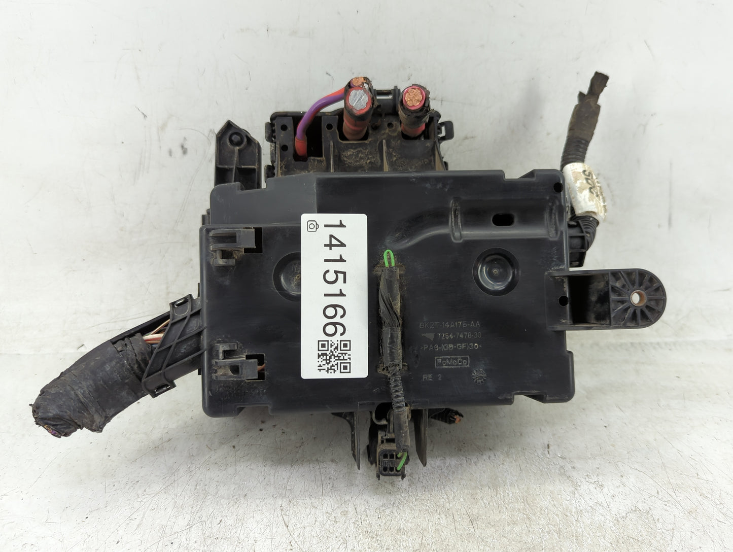 2017-2019 Ford Transit-250 Fusebox Fuse Box Panel Relay Module P/N:BK2T-14A175-AA Fits Fits 2017 2018 2019 OEM Used Auto Par