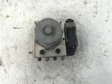 2015-2019 Ford Transit-250 ABS Pump Control Module Replacement P/N:FK41-2C405-AC Fits Fits 2015 2016 2017 2018 2019 OEM Used Auto Parts