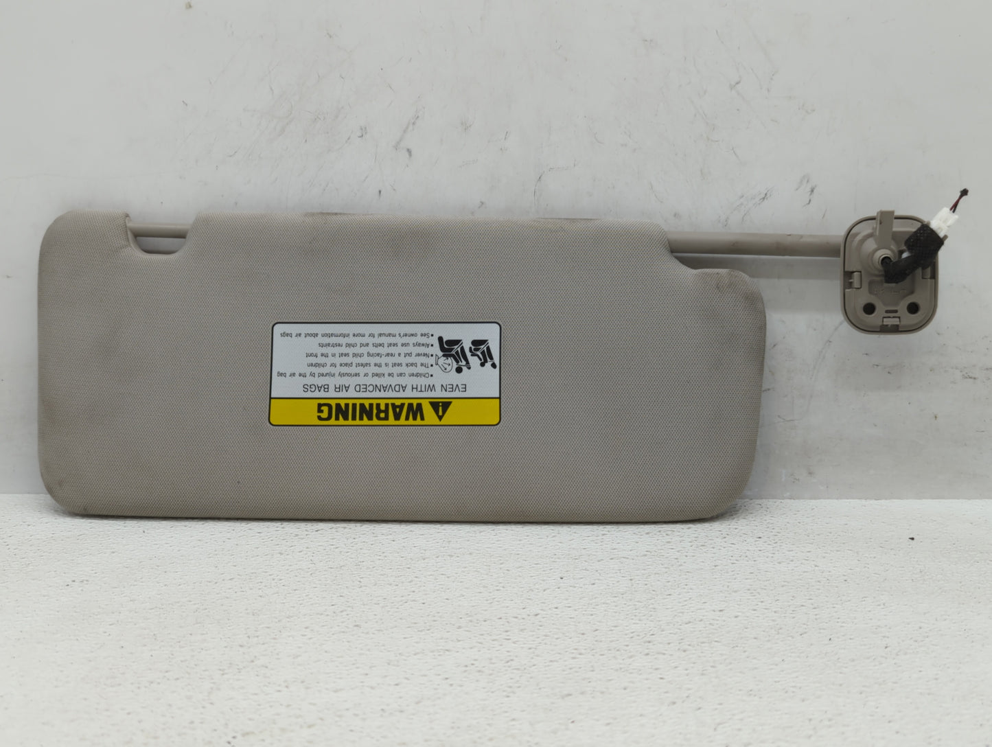 2019-2021 Genesis G70 Sun Visor Shade Replacement Driver Left Mirror Fits Fits 2019 2020 2021 OEM Used Auto Parts - Oemuseda