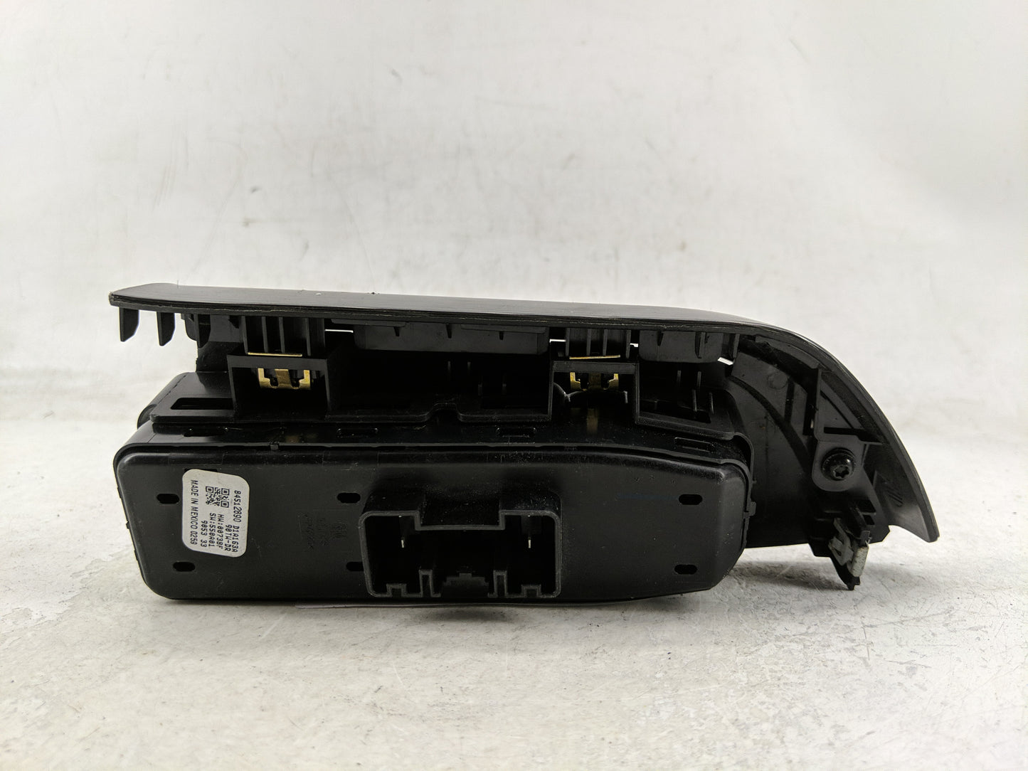 2017-2019 Gmc Acadia Master Power Window Switch Replacement Driver Side Left P/N:84512890 Fits OEM Used Auto Parts - Oemused