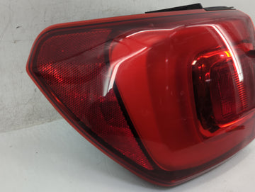 2017-2019 Gmc Acadia Tail Light Assembly Driver Left OEM P/N:84509640 84589640 Fits Fits 2017 2018 2019 OEM Used Auto Parts