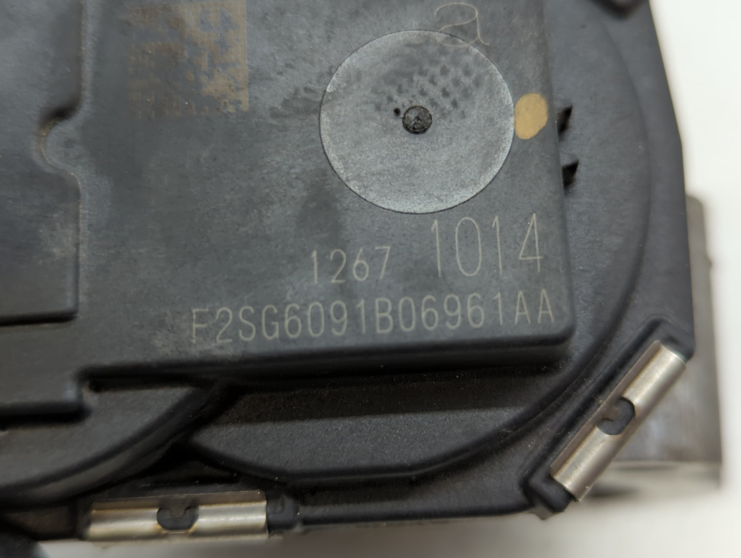 2017-2018 Gmc Acadia Throttle Body P/N:12676296AA 12671014, 12648414, 1267 1014 Fits Fits 2016 2017 2018 2019 OEM Used Auto