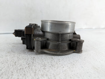 2014-2018 Gmc Sierra 1500 Throttle Body P/N:12678224 12617792 Fits Fits 2014 2015 2016 2017 2018 2019 OEM Used Auto Parts
