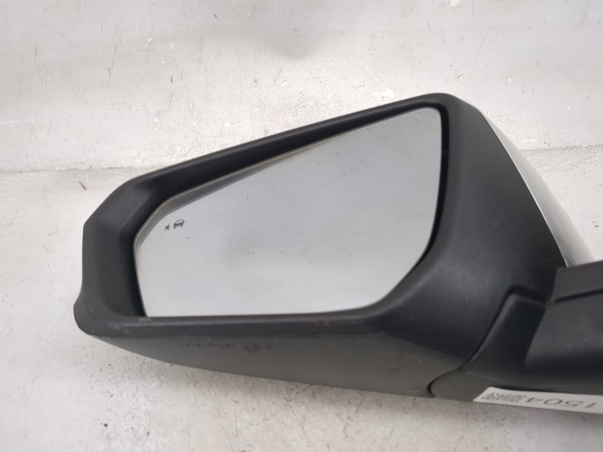 2018-2021 Gmc Terrain Driver Side View Mirror - Left Door Mirror OEM Used - Oemusedautoparts1.com