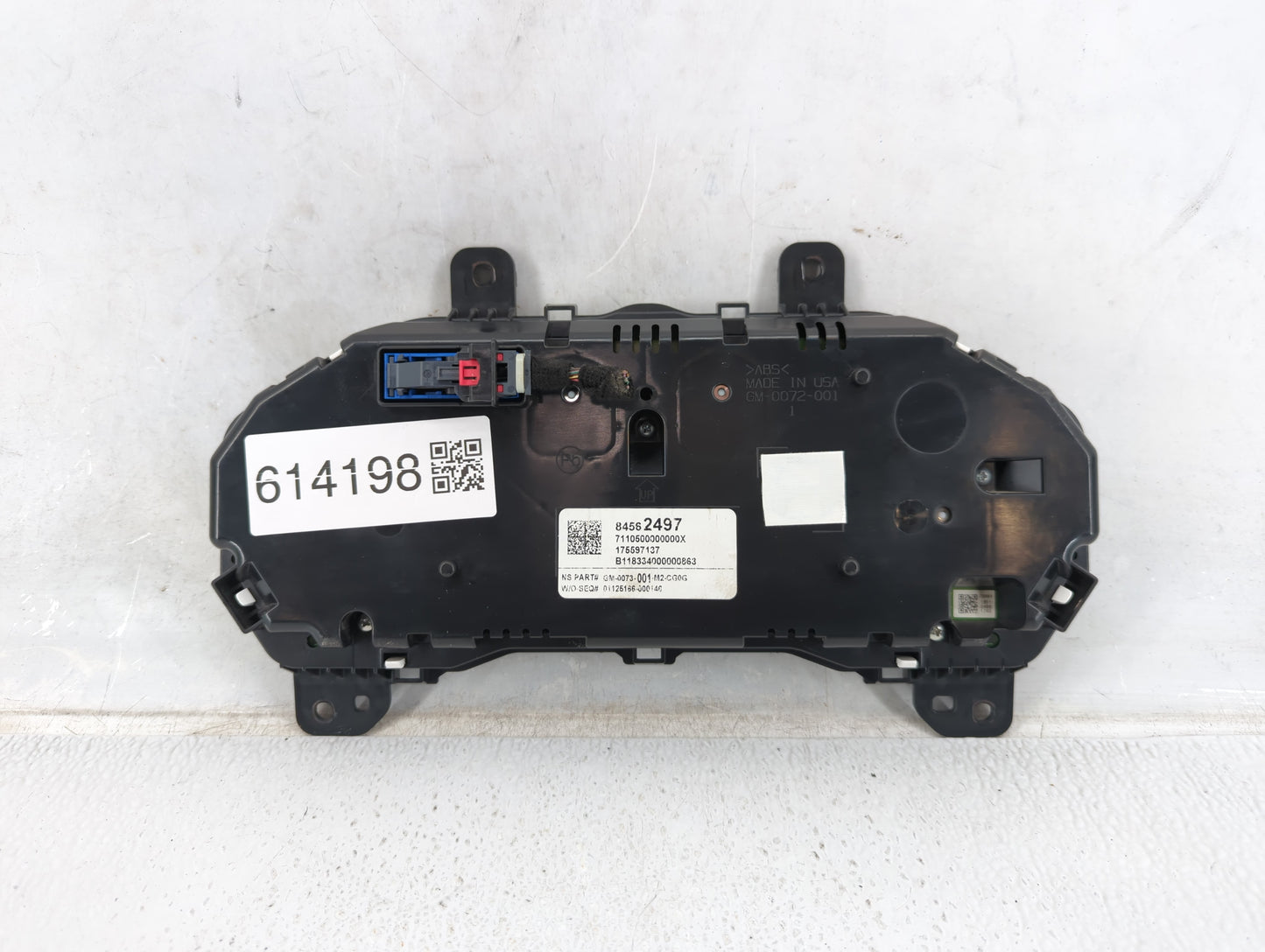 2019-2021 Gmc Terrain Instrument Cluster Speedometer Gauges P/N:175597137 84562497 Fits Fits 2019 2020 2021 OEM Used Auto Pa