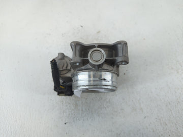 2018-2020 Gmc Terrain Throttle Body P/N:12670837AA Fits Fits 2013 2014 2015 2016 2017 2018 2019 2020 2021 OEM Used Auto Parts