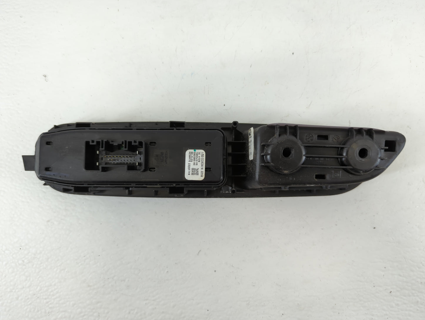 2019 Gmc Terrain Master Power Window Switch Replacement Driver Side Left P/N:84139693 Fits OEM Used Auto Parts - Oemusedauto
