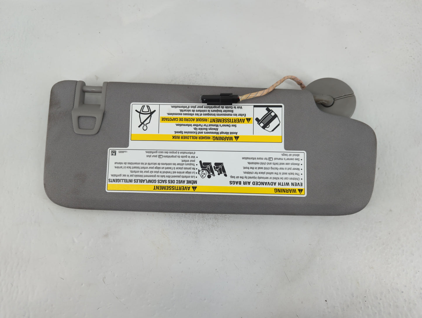 2019 Gmc Terrain Sun Visor Shade Replacement Driver Left Mirror Fits OEM Used Auto Parts - Oemusedautoparts1.com