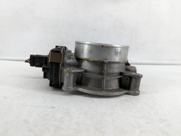 2015-2018 Gmc Yukon Throttle Body P/N:12678224 12617792 Fits Fits 2014 2015 2016 2017 2018 2019 OEM Used Auto Parts