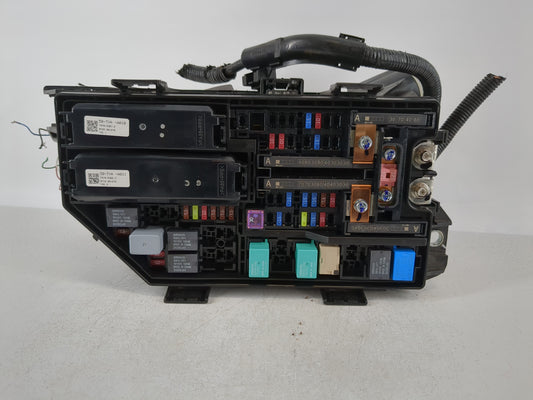 2018-2020 Honda Accord Fusebox Fuse Box Panel Relay Module P/N:30-TVA-A011 Fits Fits 2018 2019 2020 OEM Used Auto Parts