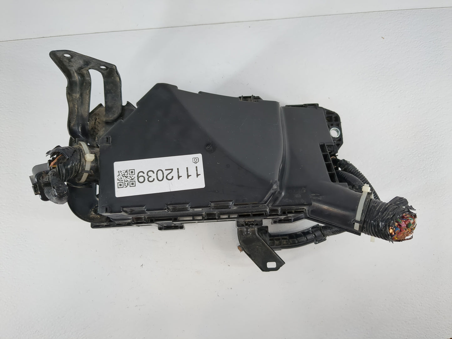 2018-2020 Honda Accord Fusebox Fuse Box Panel Relay Module P/N:30-TVA-A010 Fits Fits 2018 2019 2020 OEM Used Auto Parts - Oe