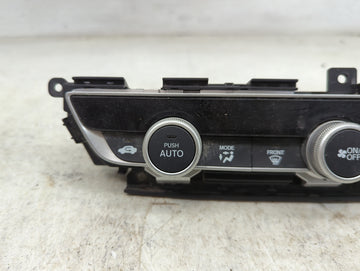 2018-2022 Honda Accord Climate Control Module Temperature AC/Heater Replacement P/N:1659A1 144229 Fits OEM Used Auto Parts