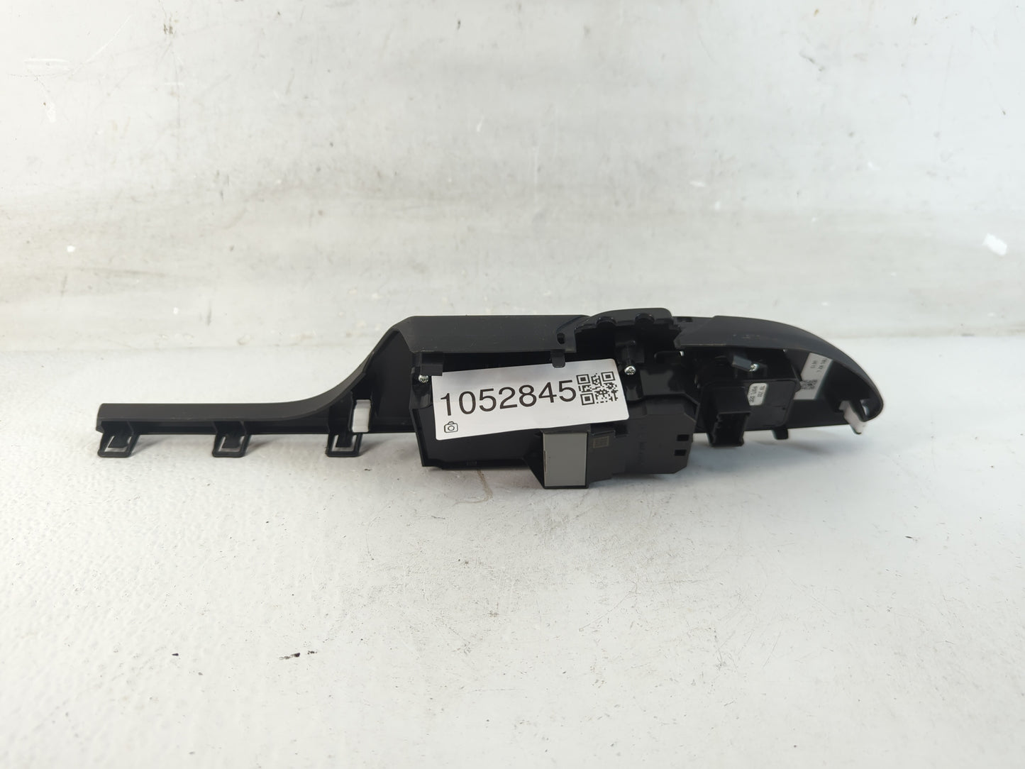 2016-2018 Honda Civic Master Power Window Switch Replacement Driver Side Left P/N:NH167L 3208T Fits Fits 2016 2018 OEM Used